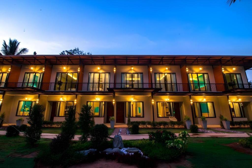 Seesea Resort Сатун Екстер'єр фото