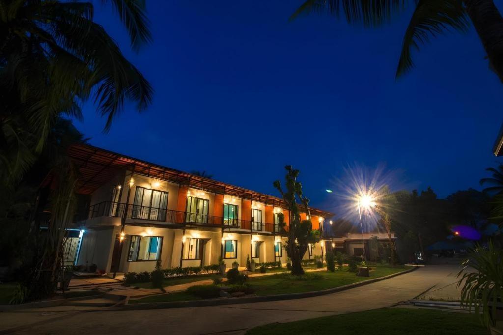 Seesea Resort Сатун Екстер'єр фото