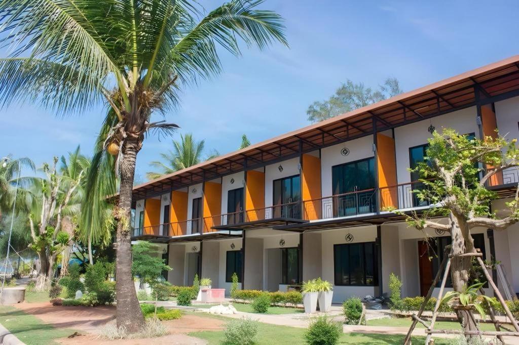 Seesea Resort Сатун Екстер'єр фото